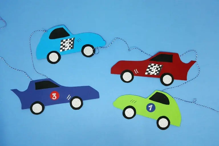 Rennauto Girlande Event Kids