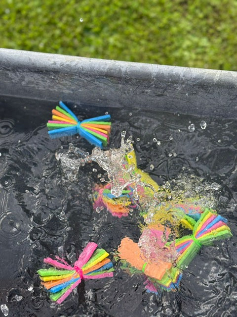 Wasserbomben aus Putzlappen