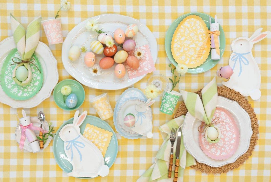 Hase mit Schleife Pappteller