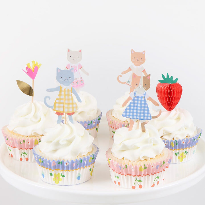 Kitten Club Cupcake Set