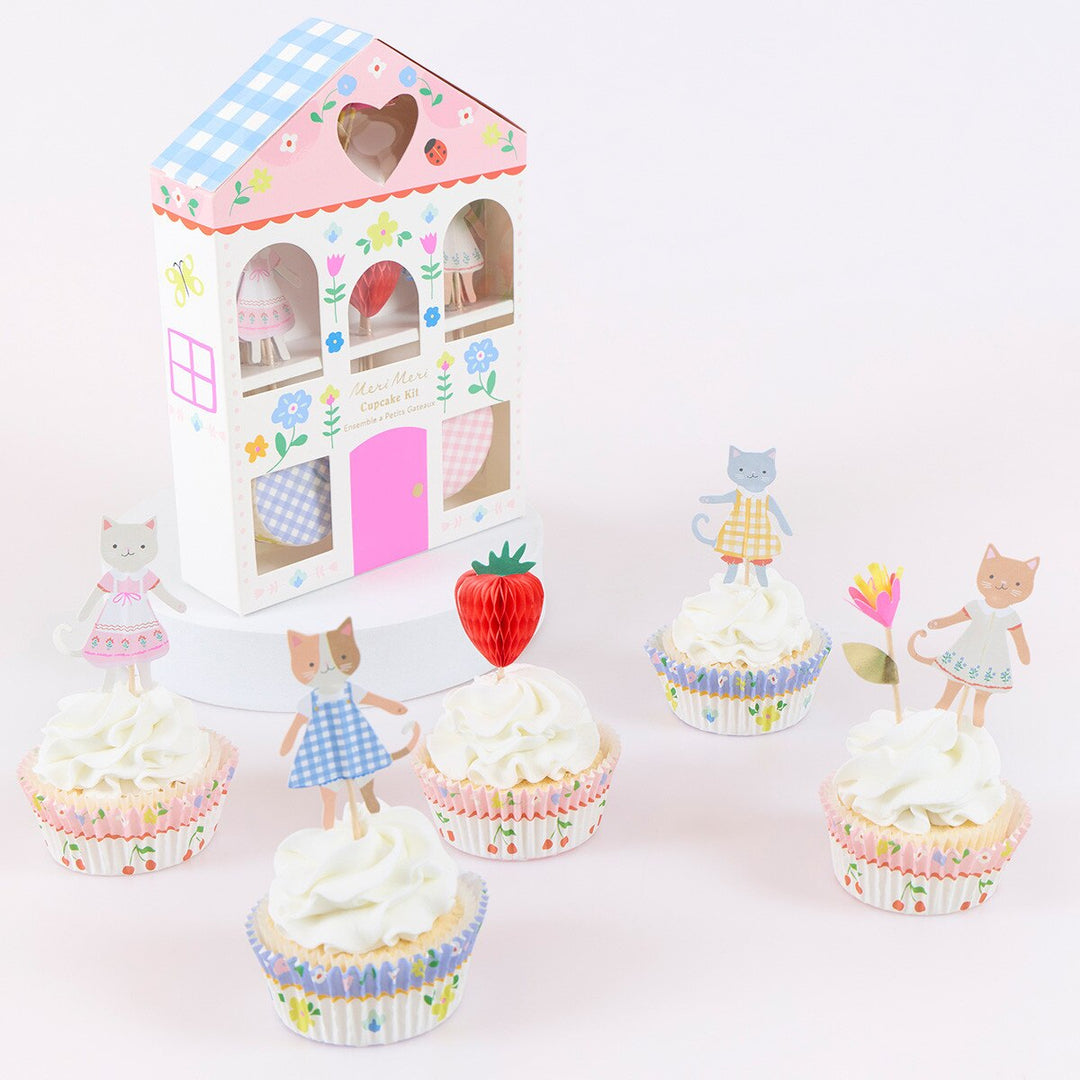Kitten Club Cupcake Set